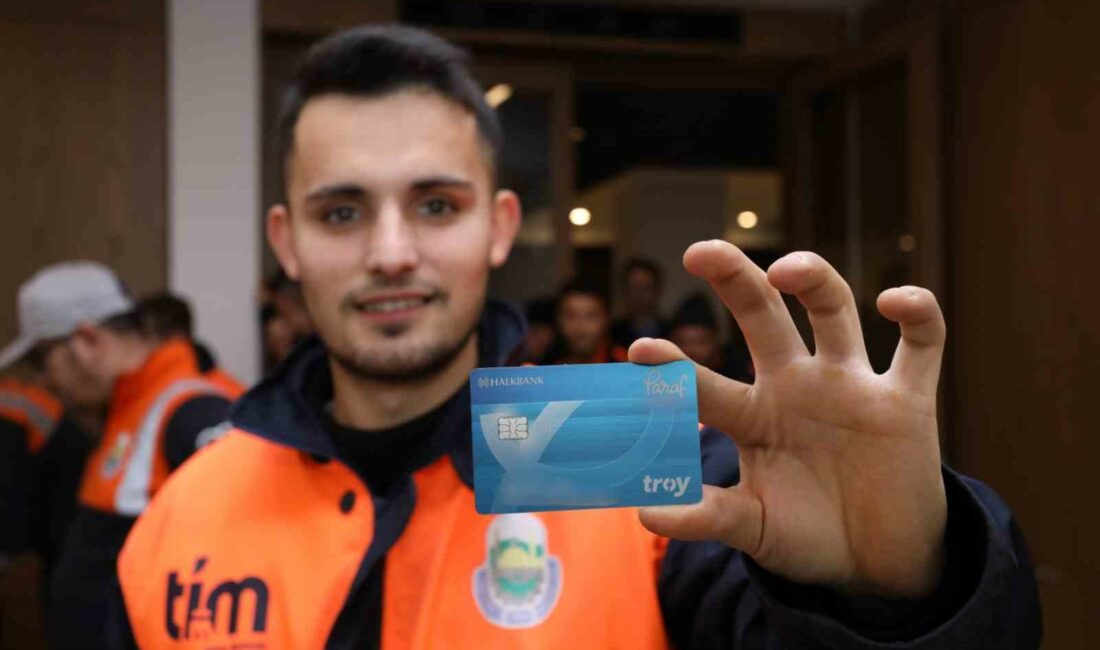 İnegöl Belediye’sinde Troy kart dönemi başladı İNEGÖL BELEDİYE BAŞKANI ALPER TABAN’IN TÜM ÇALIŞANLARIN KARTLARININ YERLİ VE