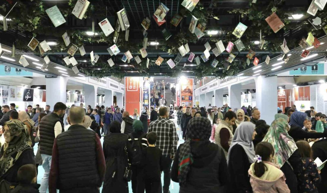 İnegöl Kitap Günleri 150 bin kişiyi ağırladı İNEGÖL BELEDİYESİ’NİN BU YIL 7’NCİSİNİ DÜZENLEDİĞİ KİTAP GÜNLERİ PAZAR GÜNÜ