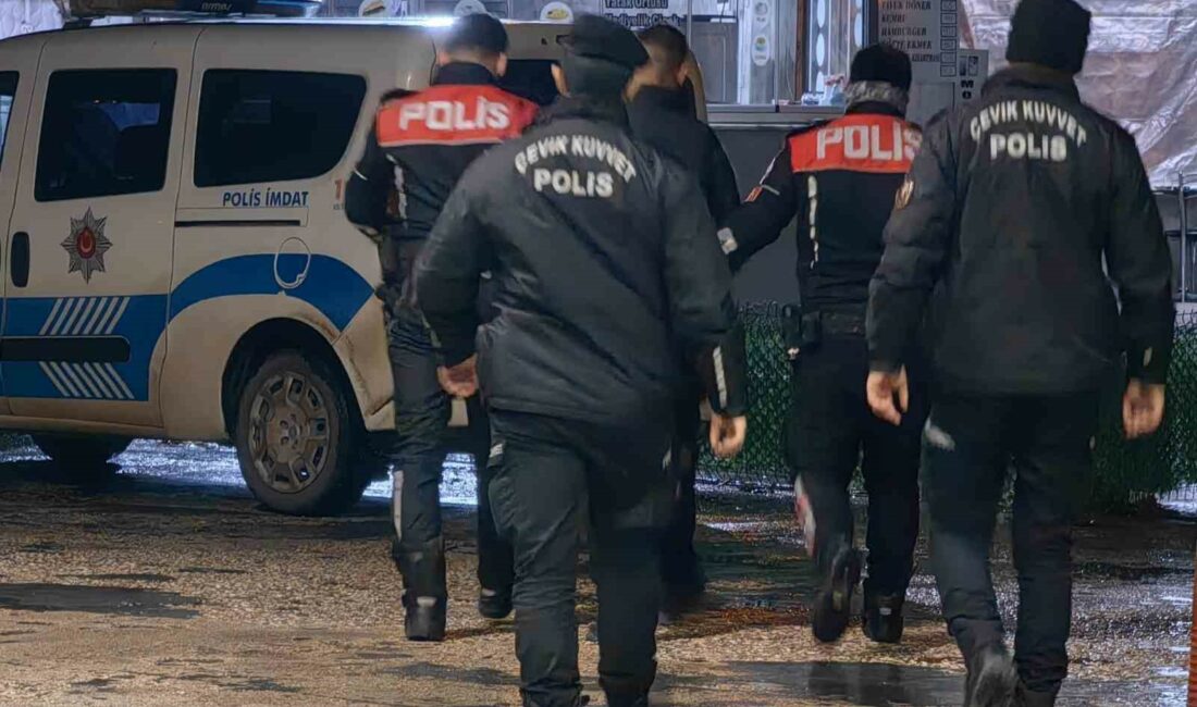 İNEGÖL EMNİYET MÜDÜRLÜĞÜ EKİPLERİ ALKOLLÜ MEKANLARA YÖNELİK UYGULAMA YAPTI. ARANAN