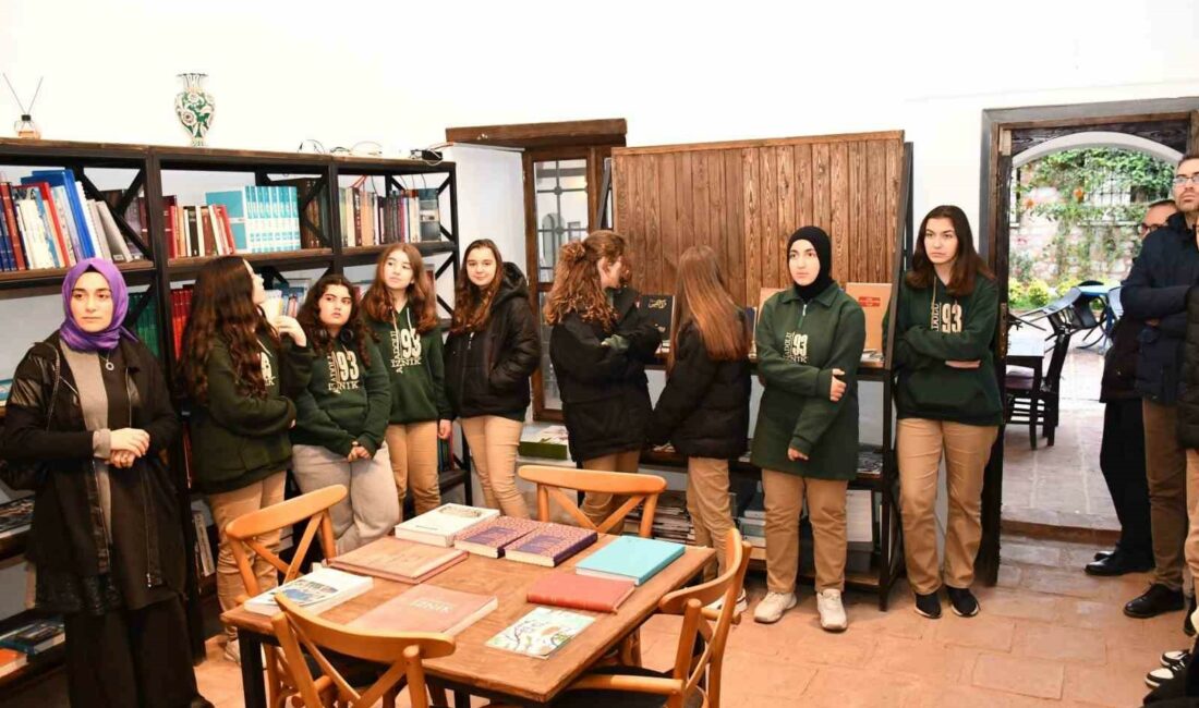 İznik Belediyesi’nden tarih arşivine anlamlı proje İZNİK BELEDİYESİ TARAFINDAN SÜLEYMAN PAŞA MEDRESESİ’NDE OLUŞTURULAN TARİH ARŞİVİ VE