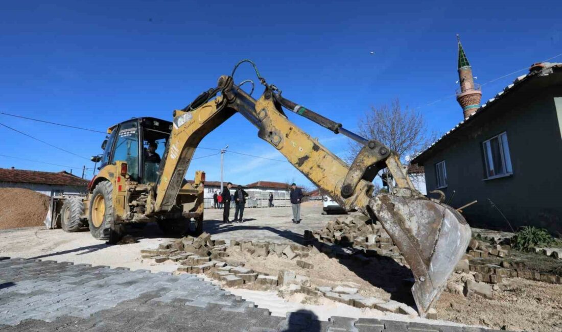 İNEGÖL BELEDİYESİ, KIRSAL MAHALLELERDE HİZMET SEFERBERLİĞİNİ SÜRDÜRÜYOR.