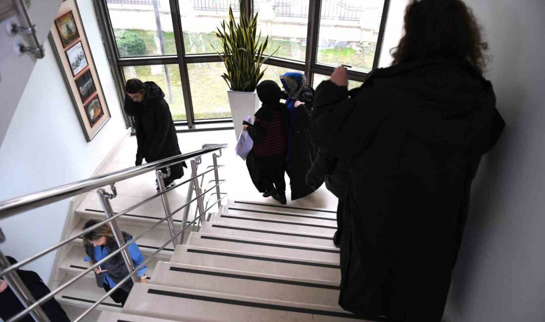 Osmangazi’de deprem ve yangın tatbikatı yapıldı PERSONELİNİ AFETLERE KARŞI ŞUURLANDIRMAK İÇİN YIL BOYUNCA EĞİTİMLER VEREN OSMANGAZİ