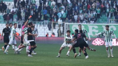 BURSASPOR KULÜBÜ VE FUTBOLCULARI, DİYARBEKİRSPOR MAÇINDAN SONRA PFDK TARAFINDAN CEZALANDIRILDI.