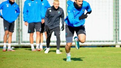 KARACABEY BELEDİYESPOR TEKNİK DİREKTÖRÜ AHMET TAŞYÜREK, DEPLASMANDA OYNAYACAKLARI ALTINORDU MAÇI