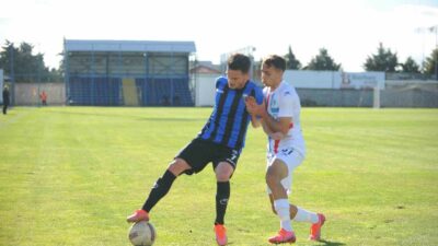 TFF 2'NCİ LİG BEYAZ GRUP 18'NCİ HAFTA MÜCADELESİNDE KARACABEY BELEDİYESPOR,
