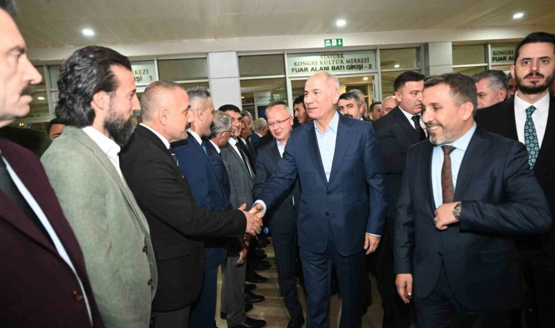 BURSA ERZURUM DERNEKLERİ FEDERASYONU (BEDFE), TARAFINDAN DÜZENLENEN YEMEKTE KONUŞAN EFKAN