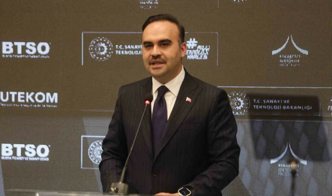 Bakan Kacır: “Togg’un Bursa’ya kurulmasından memnuniyetsiz olan siyasetçiler var” SANAYİ VE TEKNOLOJİ BAKANI MEHMET FATİH KACIR, “TOGG’UN BURSA’YA KURULMASINDAN