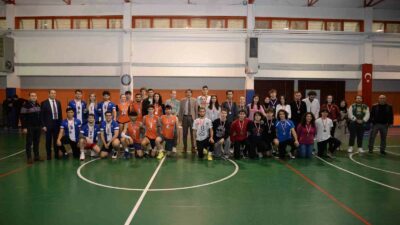 ÖĞRENCİLERİN SOSYAL GELİŞİMİNE KATKI SAĞLAMAK HEDEFİYLE YIL İÇERİSİNDE ÇEŞİTLİ ORGANİZASYONLARA