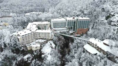 BURSA'NIN İNEGÖL İLÇESİNDE BULUNAN OYLAT KAPLICALARI'NDA YARIYIL TATİLİNE SAYILI GÜNLER