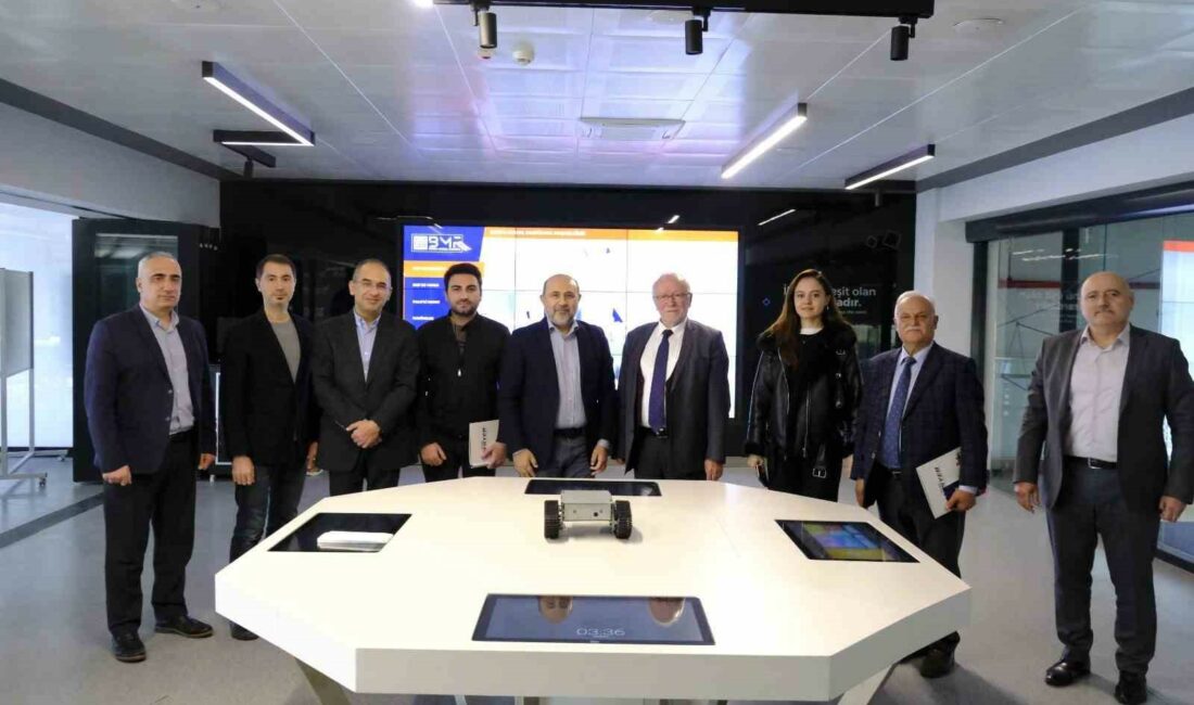 Bursa, Afyonkarahisar ekonomisine örnek olacak BTSO MESYEB’E GERÇEKLEŞTİRDİKLERİ ZİYARETTE KONUŞAN BURSA AFSİAD YÖNETİM KURULU BAŞKANI