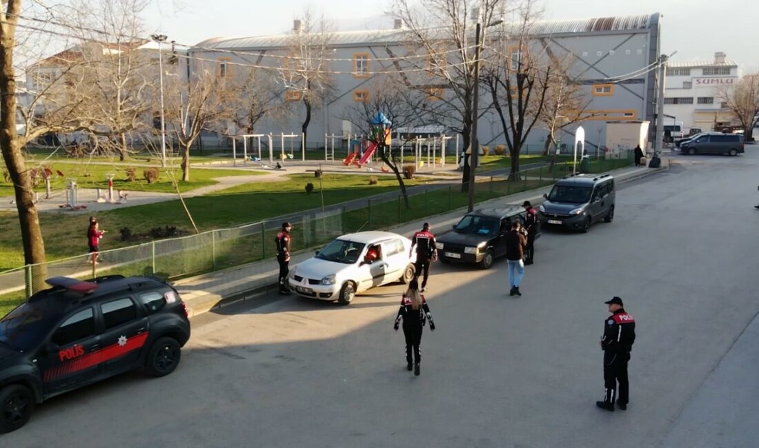 Bursa polisi kuş uçurtmuyor BURSA İL EMNİYET MÜDÜRLÜĞÜ ASAYİŞ ŞUBE MÜDÜRLÜĞÜ EKİPLERİ, KENT GENELİNDE