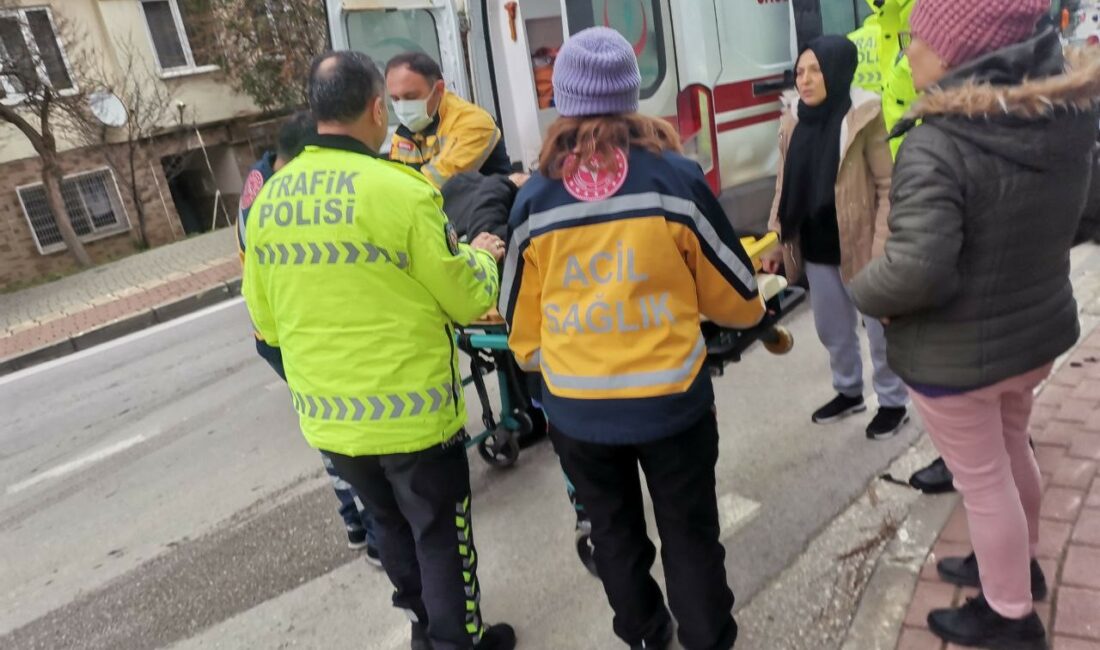 Bursa’da kaldırıma çarpan motosiklet sürücüsü yaralandı BURSA'DA YAYA KALDIRIMA ÇARPAN MOTOSİKLET SÜRÜCÜSÜ YARALANDI