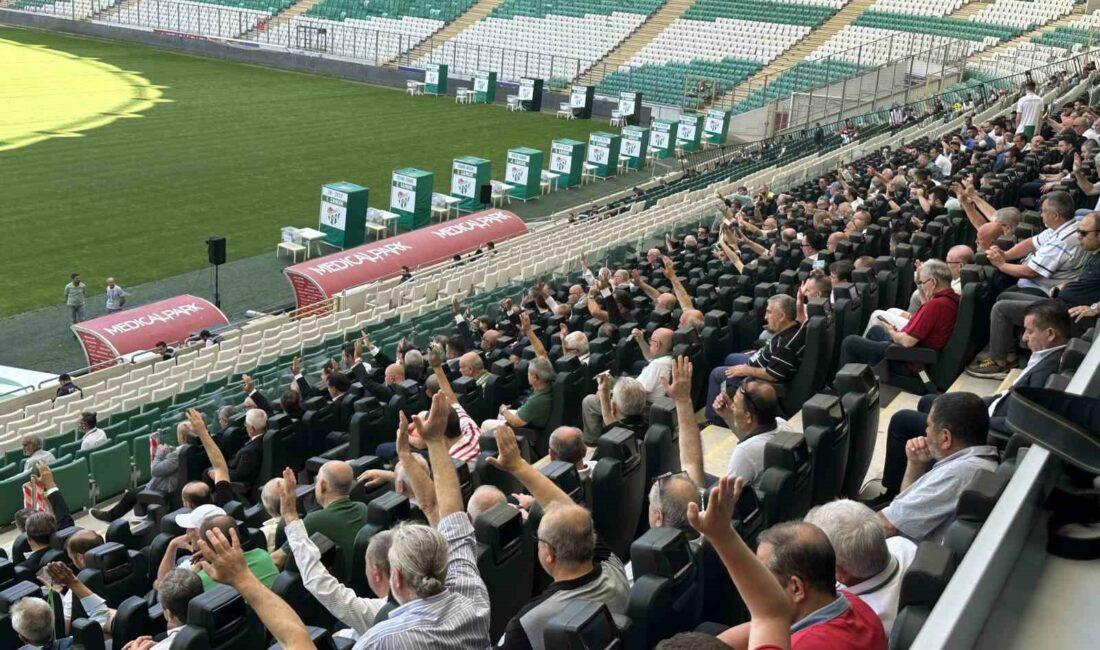 BURSASPOR SİCİL KURULU, 136 KİŞİNİN BİLGİSİ DIŞINDA YÖNETİM TARAFINDAN LİSTEYE