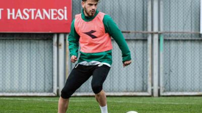 BURSASPOR'DA KARACABEY BELEDİYESPOR MAÇI HAZIRLIKLARI DEVAM EDİYOR.