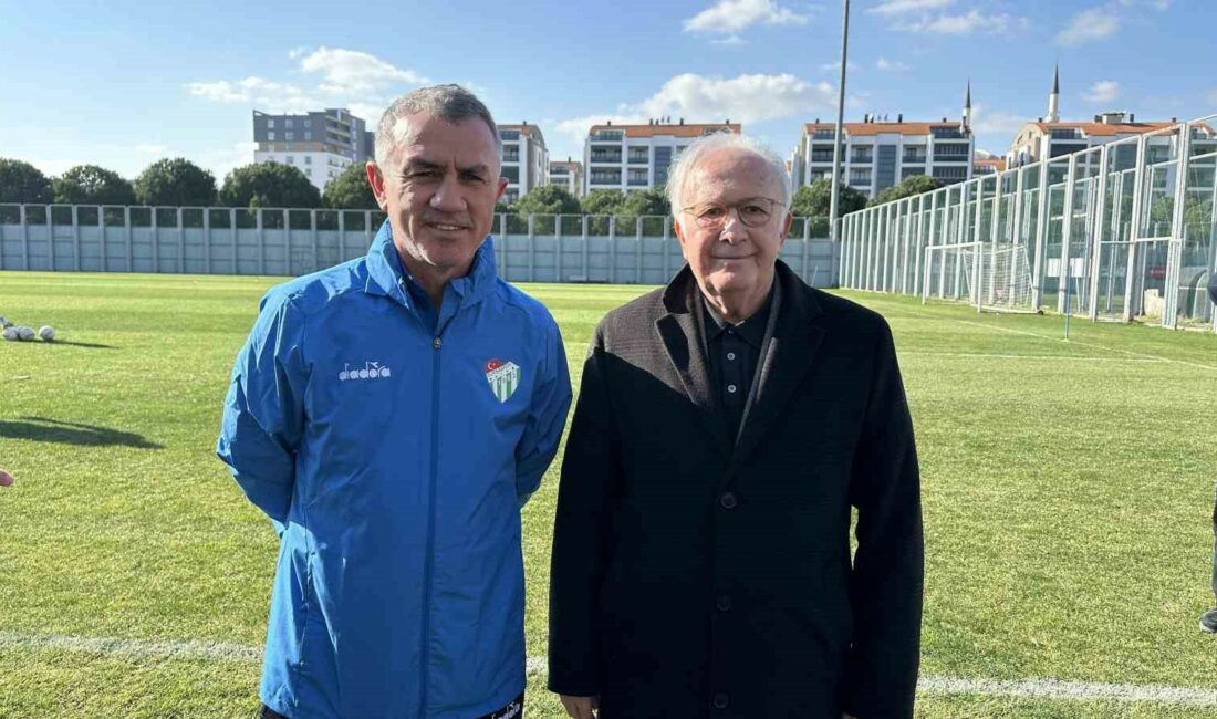 BURSASPOR'UN YENİ TEKNİK DİREKTÖRÜ ÜMİT ŞENGÜL OLDU.