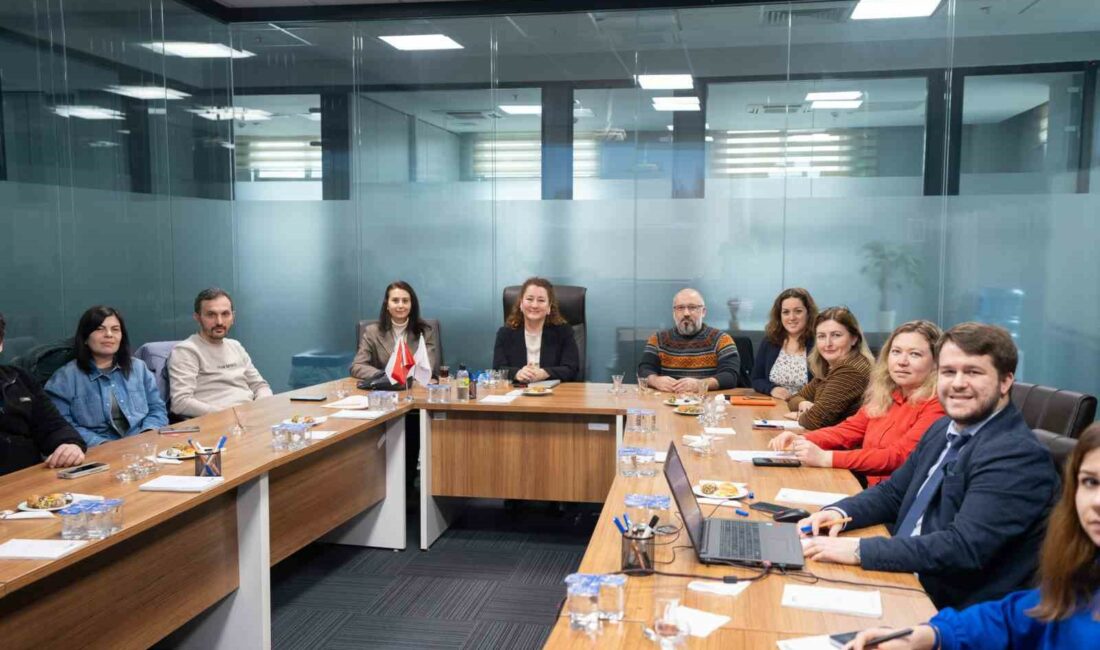 Bursateknopark ve Marmara Teknokent’ten ortak etkinlik BURSA TEKNİK ÜNİVERSİTESİ (BTÜ) BURSATEKNOPARK’INDA İÇERİSİNDE YER ALDIĞI “SANAYİ BAKANLIĞI