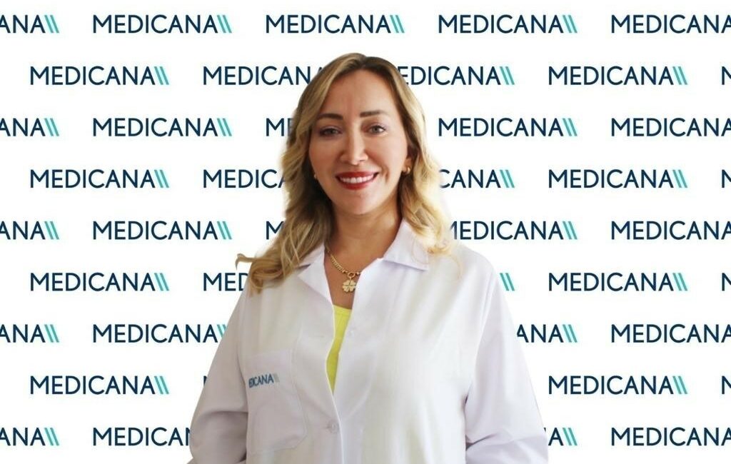 GEBELİKTE KASIK AĞRILARININ ÖNEMİNDEN BAHSEDEN KADIN HASTALIKLARI VE DOĞUM UZMANI