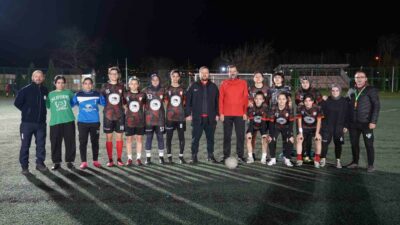 GÜRSU BELEDİYE BAŞKANI MUSTAFA IŞIK, BAYANLAR 3. LİG'DE MÜCADELE EDEN