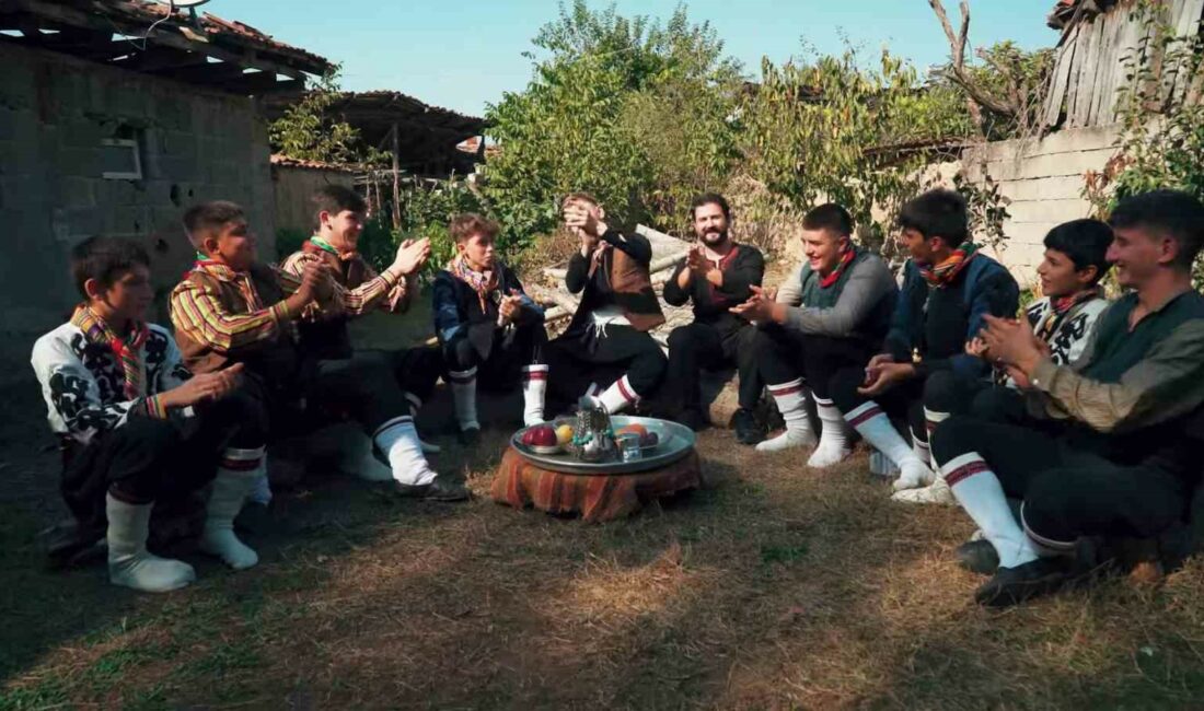 İNEGÖL BELEDİYESİ’NİN ŞEHRİN GELENEK VE KÜLTÜRÜNÜ YAŞATTIĞI ÖZGÜ TÜRKÜLER VE