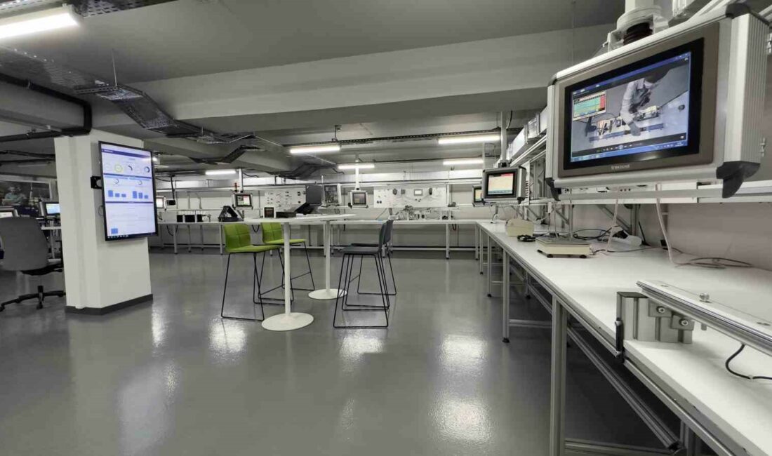 BİLİŞİM SEKTÖRÜNDE KATMA DEĞERİ YÜKSEK FİRMALARI DESTEKLEYEN E- TURQUALİTY (BİLİŞİMİN