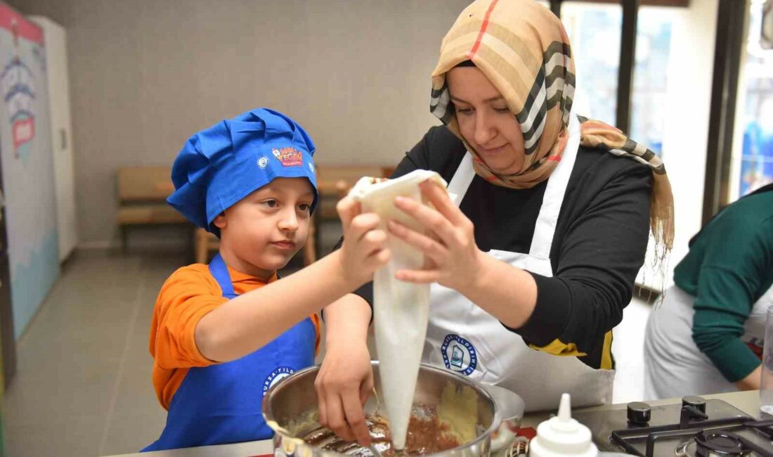 YILDIRIM BELEDİYESİ, EĞİTİM VE KİŞİSEL GELİŞİM ALANLARINDA DÜZENLEDİĞİ KURSLARLA ÇOCUKLARIN