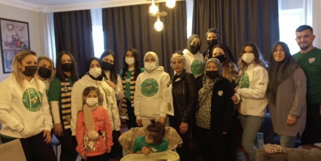 BURSASPOR AİLESİNİN SEVİLEN İSİMLERİNDEN SELÇUK SARGIN’IN KIZI ZEYNEP SARGIN 10