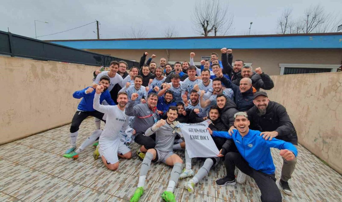 BÖLGESEL AMATÖR LİG 3. GRUP'TA MÜCADELE EDEN NİLÜFER BELEDİYE FUTBOL