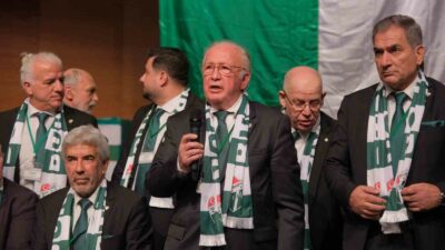 BURSASPOR’UN YENİ BAŞKANI SİNAN BÜR, "CENTİLMENCE GEÇEN BİR YARIŞTA TEVECCÜH