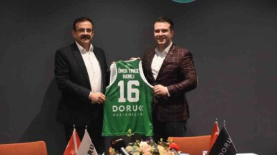 BURSA ULUDAĞ KADIN BASKETBOL TAKIMI’NA SPONSOR OLAN DORUK HASTANELERİ, BURSA’YI