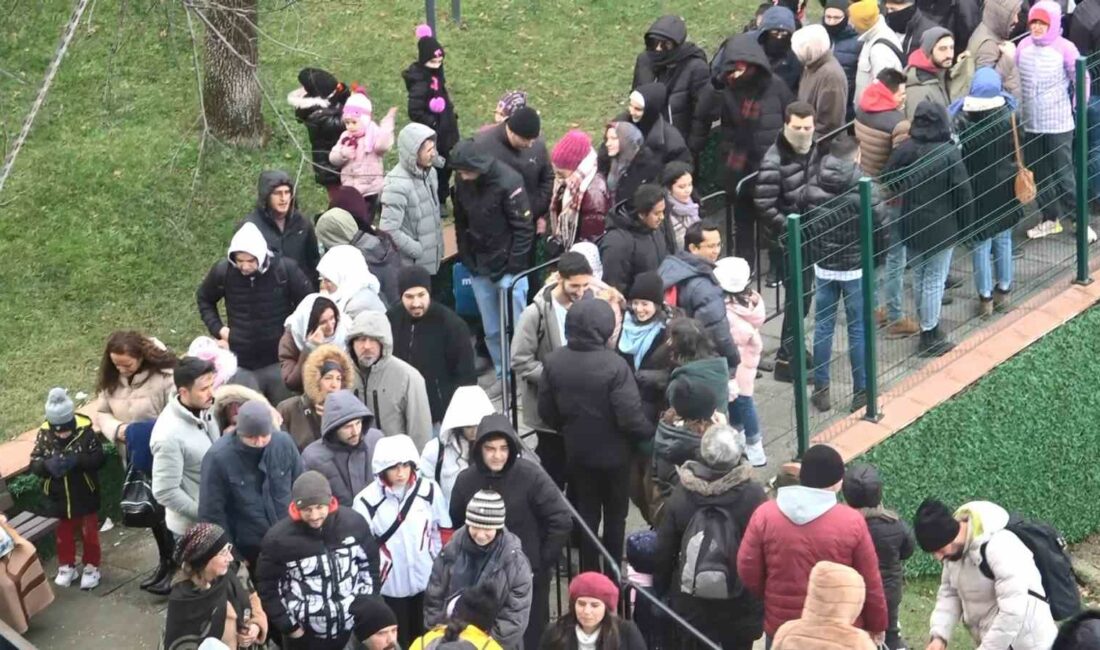 KIŞ TURİZMİNİN GÖZDE MERKEZLERİNDEN ULUDAĞ'A PAZAR GÜNÜ ULAŞMAK İMKANSIZ HALE