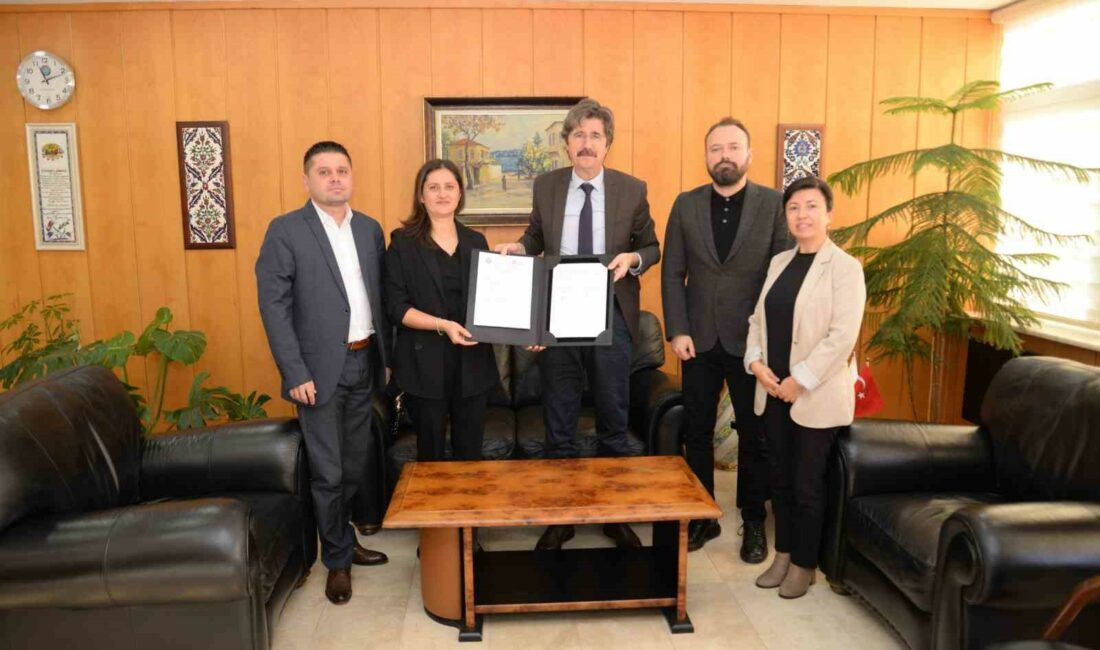 Üniversite ve özel sektör işbirliği artarak devam ediyor BURSA ULUDAĞ ÜNİVERSİTESİ (BUÜ) İLE MELEK YATIRIMCILIK KONUSUNDA ÖNEMLİ ÇALIŞMALARA