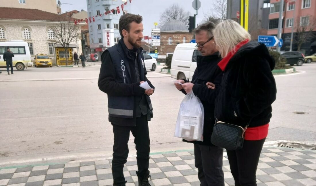 Yenişehir Emniyeti vatandaşları uyardı BURSA YENİŞEHİR İLÇE EMNİYET MÜDÜRLÜĞÜ EKİPLERİ SON ZAMANLARDA ARTAN DOLANDIRIRCILIK