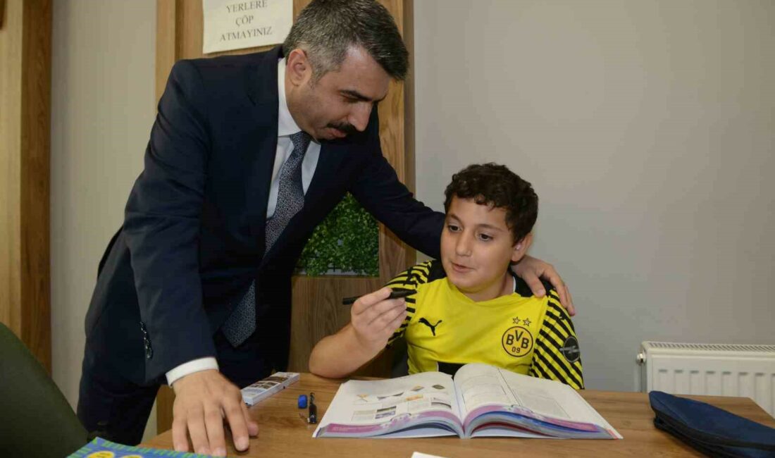 YILDIRIM BELEDİYESİ’NİN KARAPINAR MAHALLESİ’NE KAZANDIRDIĞI YILDIRIM GENÇLİK MERKEZİ KÜTÜPHANESİ GENÇLERİN