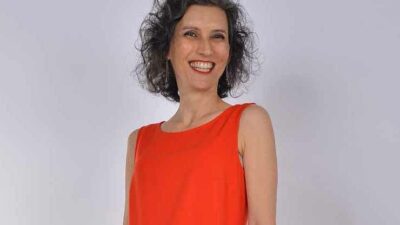 Oyun oynamak çocukların duygularını, soru sorma yeteneklerini ve çevreleriyle iletişim