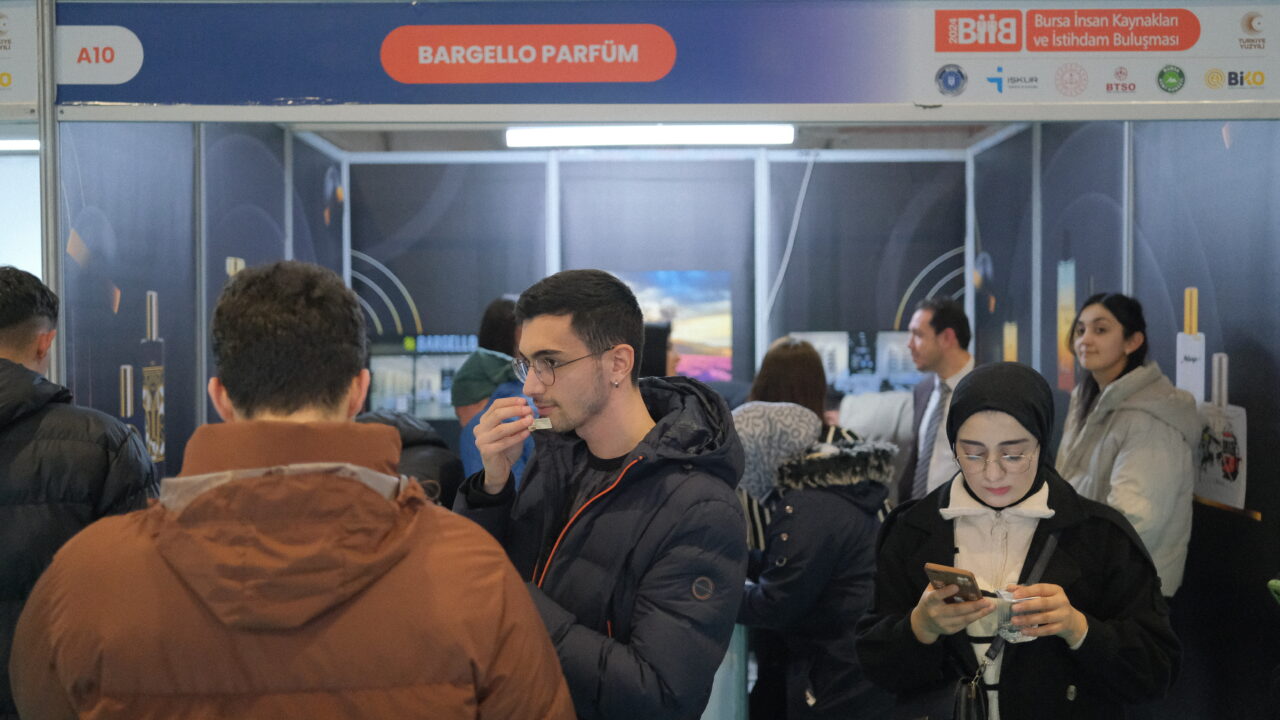 Bargello’ya BİİB’de yoğun ilgi Bursa’dan dünyaya açılan Türkiye’nin en önemli parfüm üreticilerinden Bargello, Bursa