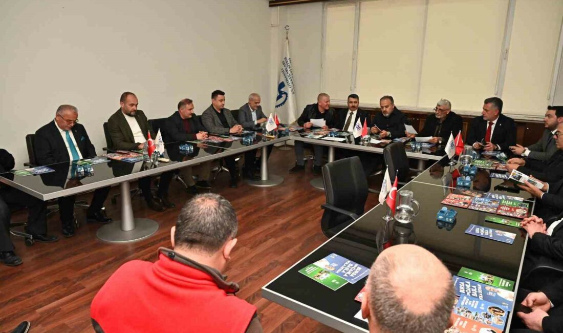 Başkan Aktaş, Otosansit esnafını dinledi BAŞKAN AKTAŞ, OTOSANSİT ESNAFINI DİNLEDİ