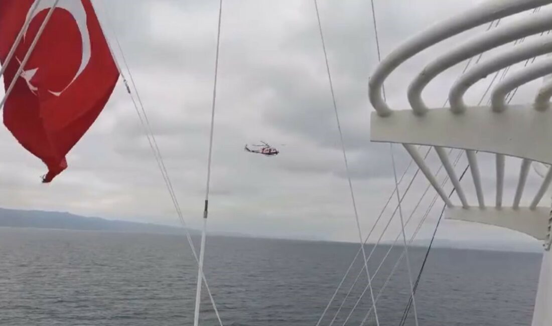 Batan geminin kayıp mürettebatını arama çalışmaları havadan görüntülendi İMRALI ADASI GÜNEYİNDE BATAN KURU YÜK GEMİSİNDEKİ MÜRETTEBATI ARAMA ÇALIŞMALARI