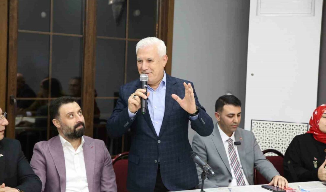 Bozbey’den raylı sistem eleştirisi CUMHURİYET HALK PARTİSİ (CHP) BURSA BÜYÜKŞEHİR BELEDİYE BAŞKAN ADAYI MUSTAFA