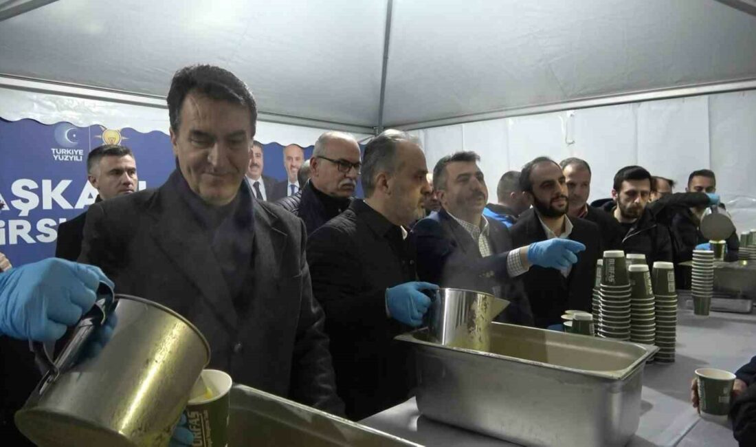 Bursa’nın Belediye Başkanları seçim startını Emirsultan’da bir araya gelerek verdi BURSA BÜYÜKŞEHİR, OSMANGAZİ VE YILDIRIM BELEDİYE BAŞKANLARI VE AYNI ZAMANDA