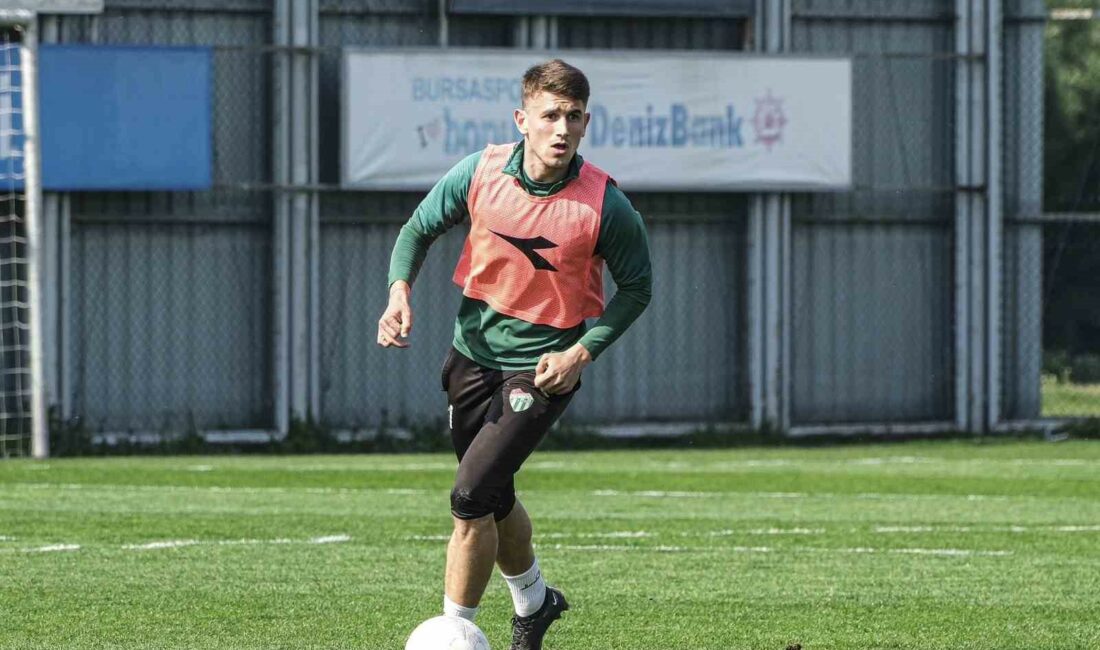 BURSASPOR'DA BUCASPOR 1928 MAÇI HAZIRLIKLARI SÜRÜYOR.