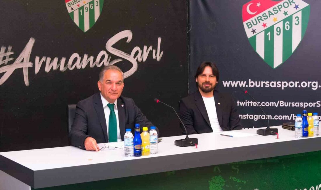 Bursaspor’da kritik toplantı gerçekleşti BURSASPOR GENEL SEKRETERİ ERKAN ÖNCEL İLE REKLAM VE PROJELERDEN SORUMLU