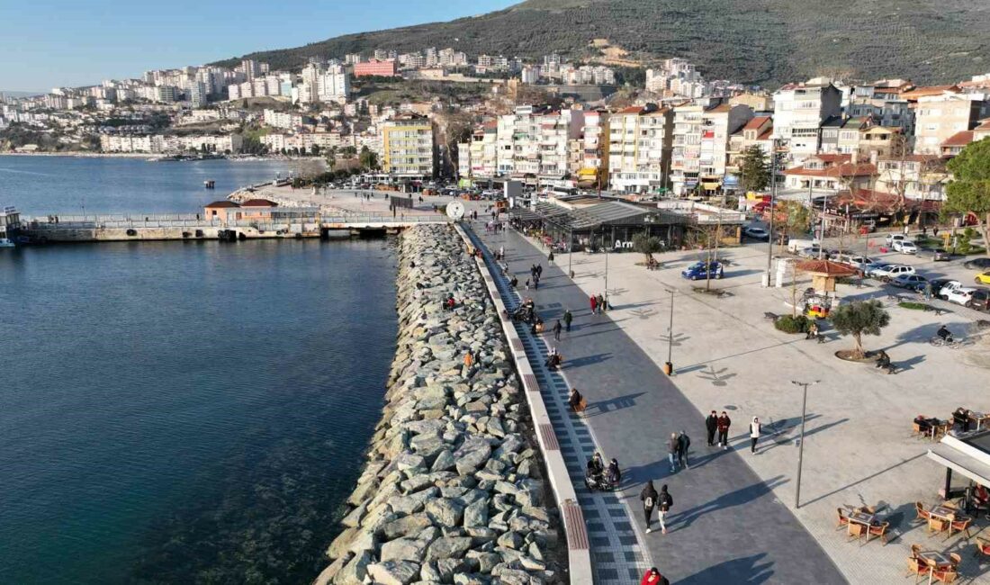 Büyükşehir, Gemlik sahilini yeniliyor Bursa Büyükşehir Belediyesi, Gemlik sahili düzenleme çalışmaları için temel atma