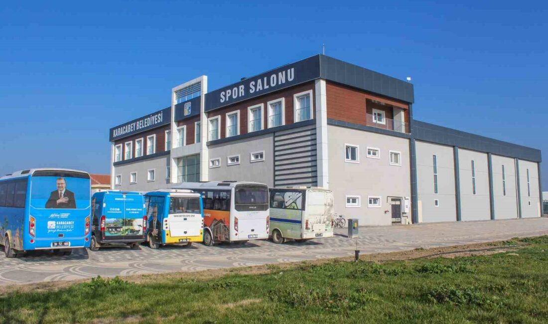 Karacabey, sporda devrim yaptı SPORA VE SPORCUYA OLAN DESTEKLERİYLE SPORDA ADETA DEVRİM YAPAN KARACABEY