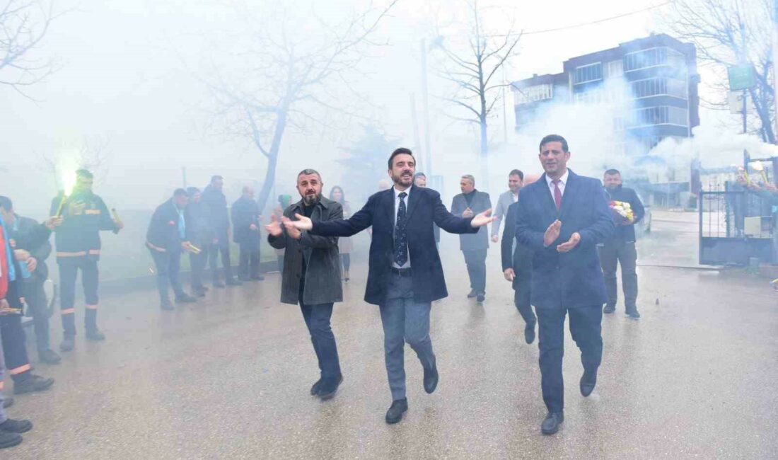 Kestel Belediyesi’nde en düşük işçi maaşı maaş 34 bin 100 lira KESTEL BELEDİYESİ PERSONELİNİN MAAŞ ZAMMI, EK PROTOKOLLE YÜZDE 100 ARTIRILDI.