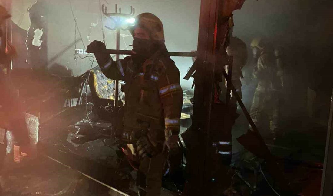 Kuaför alev alev yandı İNEGÖL İLÇESİ YENİCEKÖY MAHALLESİNDE BULUNAN KUAFÖR İŞYERİ ALEV ALEV YANDI.