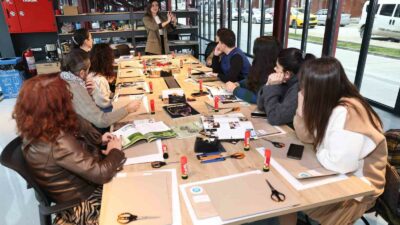 NİLÜFER BELEDİYESİ’NİN DÜZENLEDİĞİ KOLAJ İLE ZİHİN HARİTASI ATÖLYESİNE KATILANLAR, DUYGU