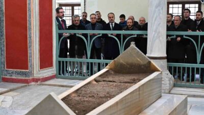 Sultan 2. Murad Han, vefatının 573. yılında Bursa’da dualarla anıldı.