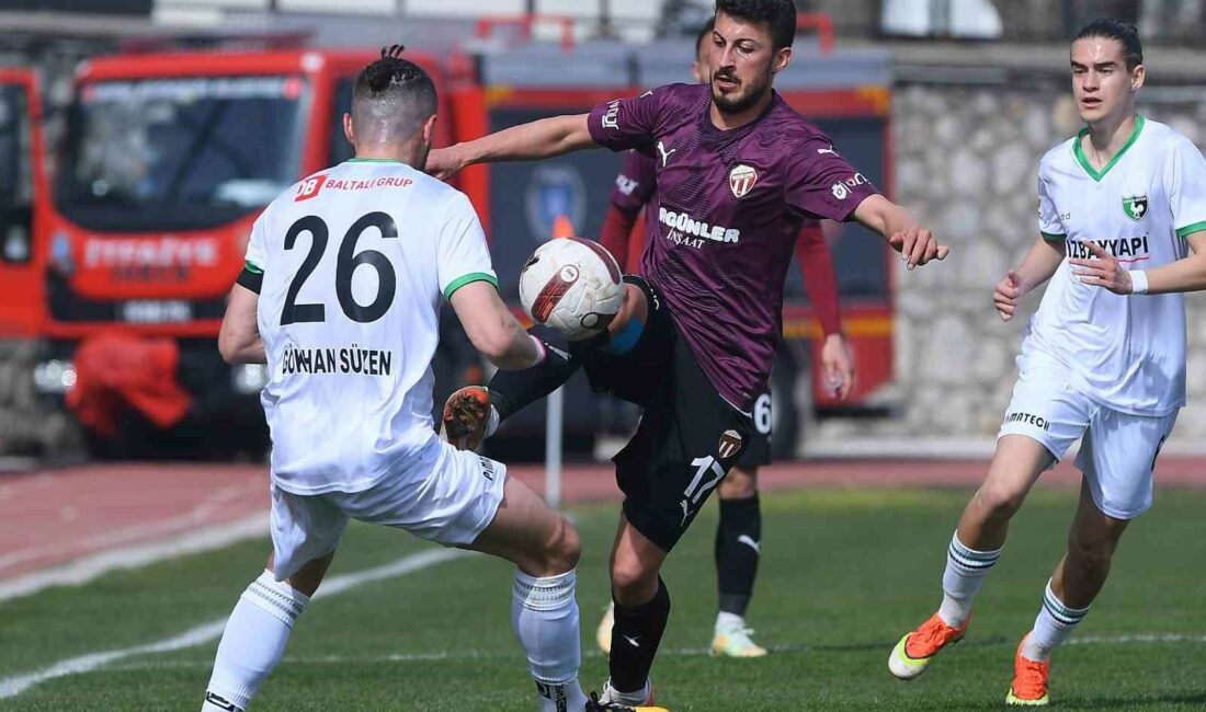 TFF 2. LİG KIRMIZI GURUPTA İNEGÖLSPOR, SAHASINDA AĞIRLADIĞI DENİZLİSPOR'U 4-0