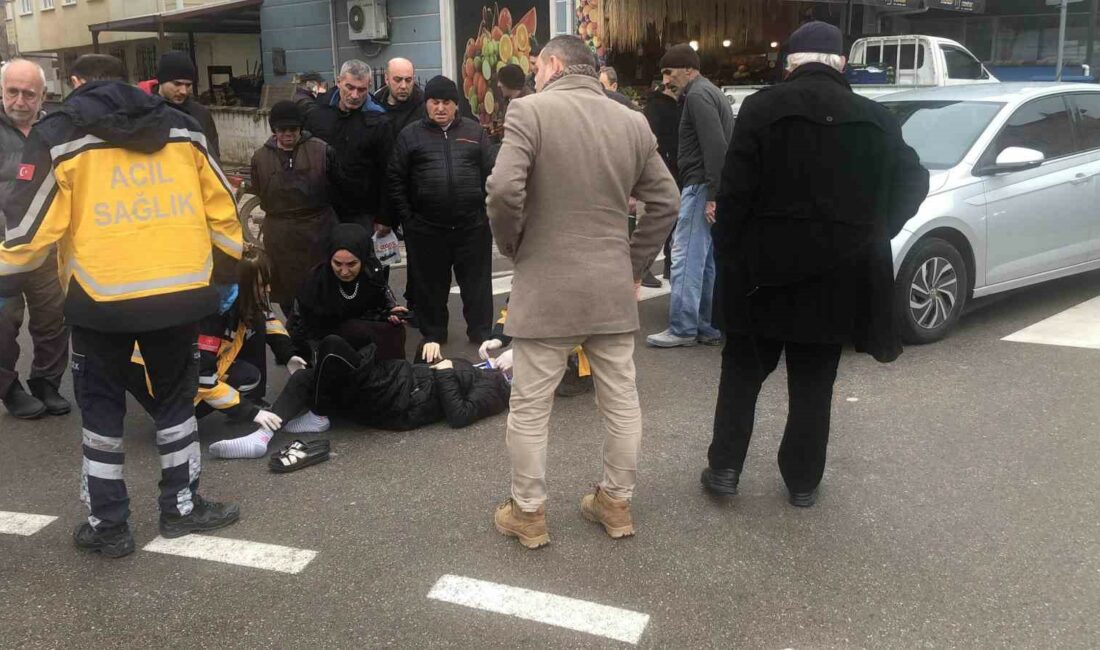 Yaya geçidinden karşıya geçen kadına otomobil çarptı BURSA'NIN İNEGÖL İLÇESİ HAMİDİYE MAHALLESİNDE YAYA GEÇİDİNDEN KARŞIYA GEÇEN KADINA