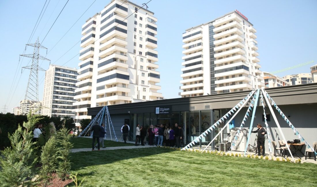 NİLÜFER BELEDİYESİ, MÜZİSYENLERİN ÖNEMLİ İHTİYAÇLARINA CEVAP VERECEK 23 NİSAN MÜZİK